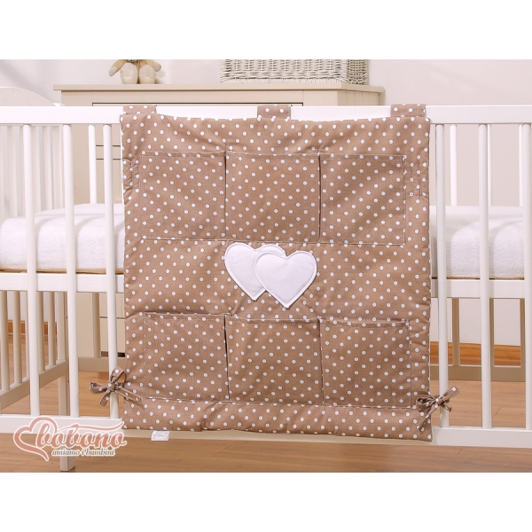 Organizer con 6 Tasche per Culla Marrone Pois Bianchi Cuori
