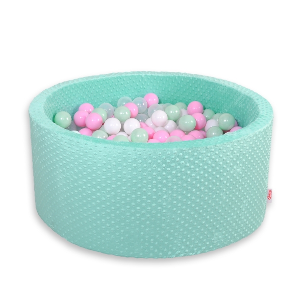 Piscina con palline